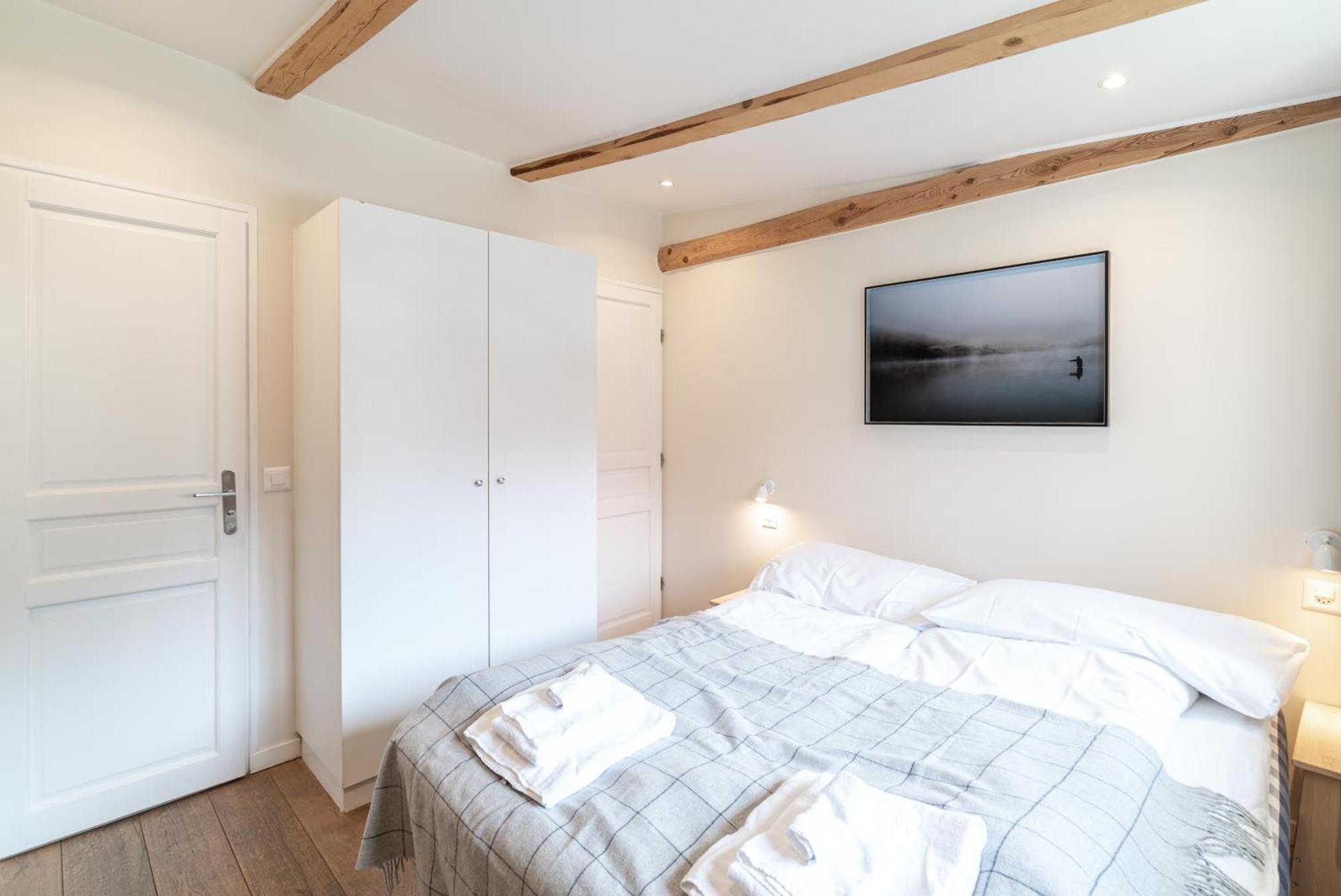 Haus Kirchplatz 4 By Zermatt Premium Apartments Kültér fotó